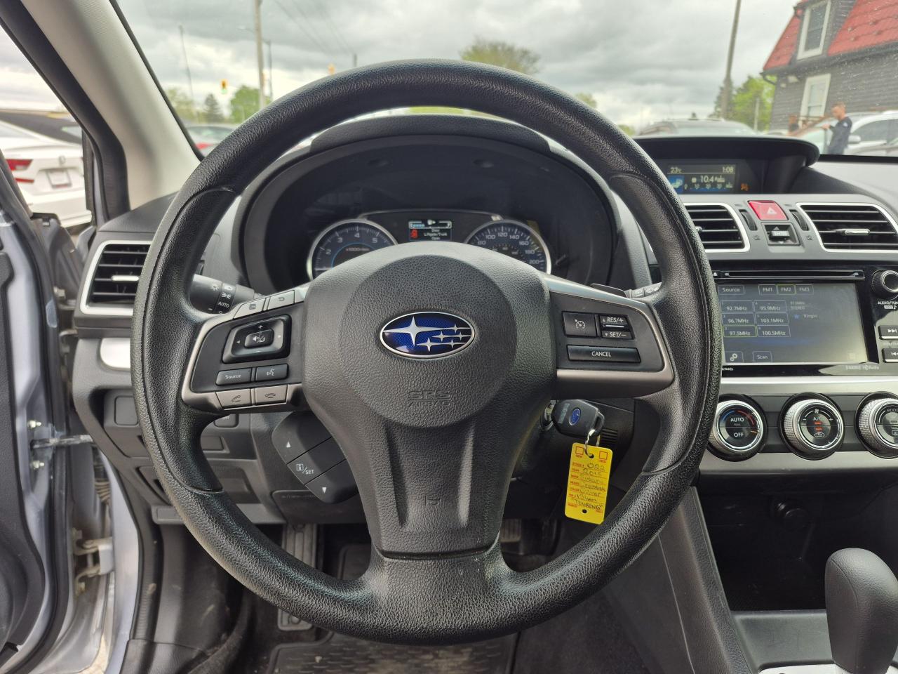 2015 Subaru XV Crosstrek 2.0i w/Touring Pkg Photo15