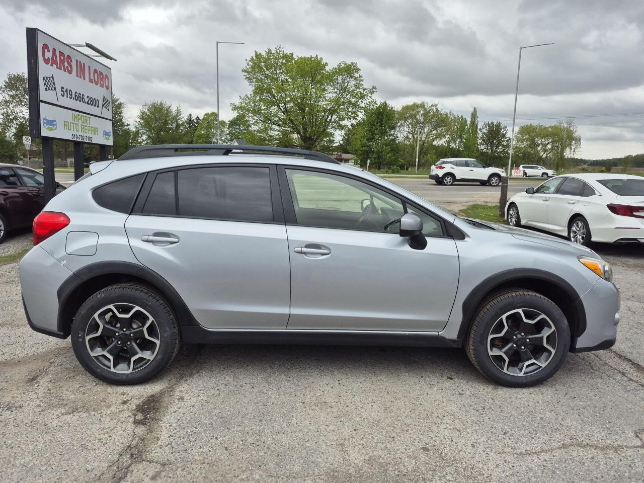 2015 Subaru XV Crosstrek 2.0i w/Touring Pkg Photo2