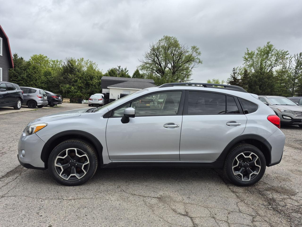 2015 Subaru XV Crosstrek 2.0i w/Touring Pkg Photo6