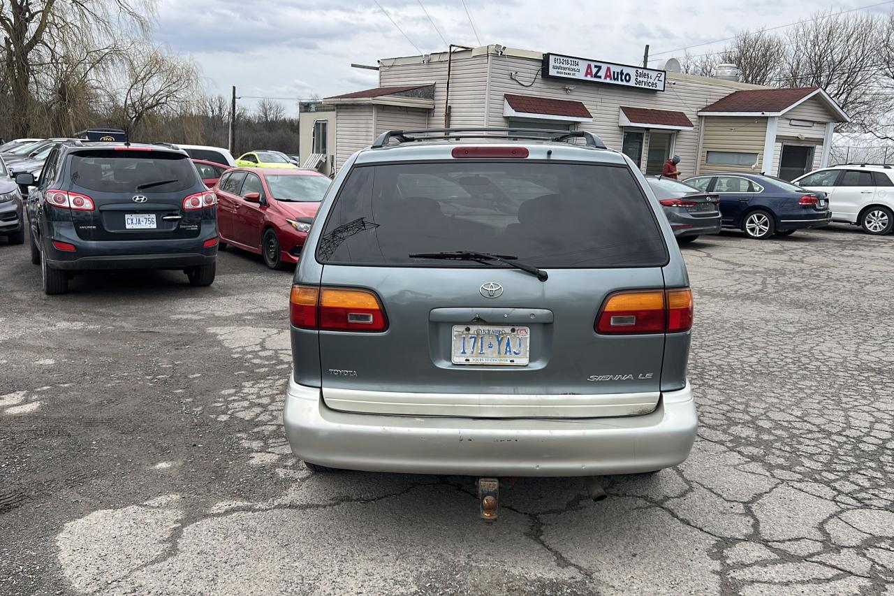 2000 Toyota Sienna LE SOLD AS IS NO SAFETY - Photo #5