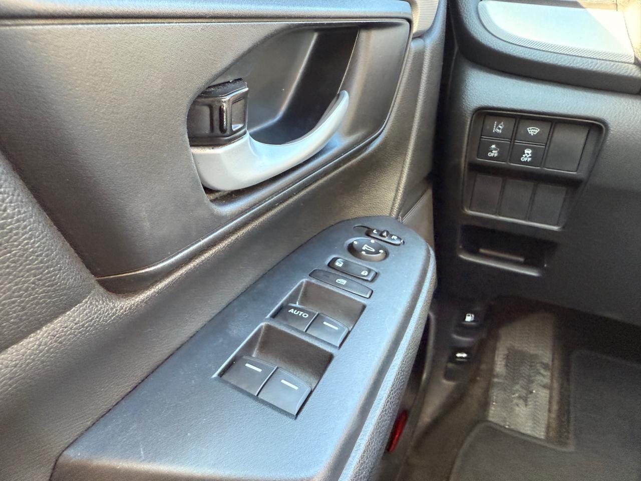 2019 Honda CR-V LX AWD - Photo #30