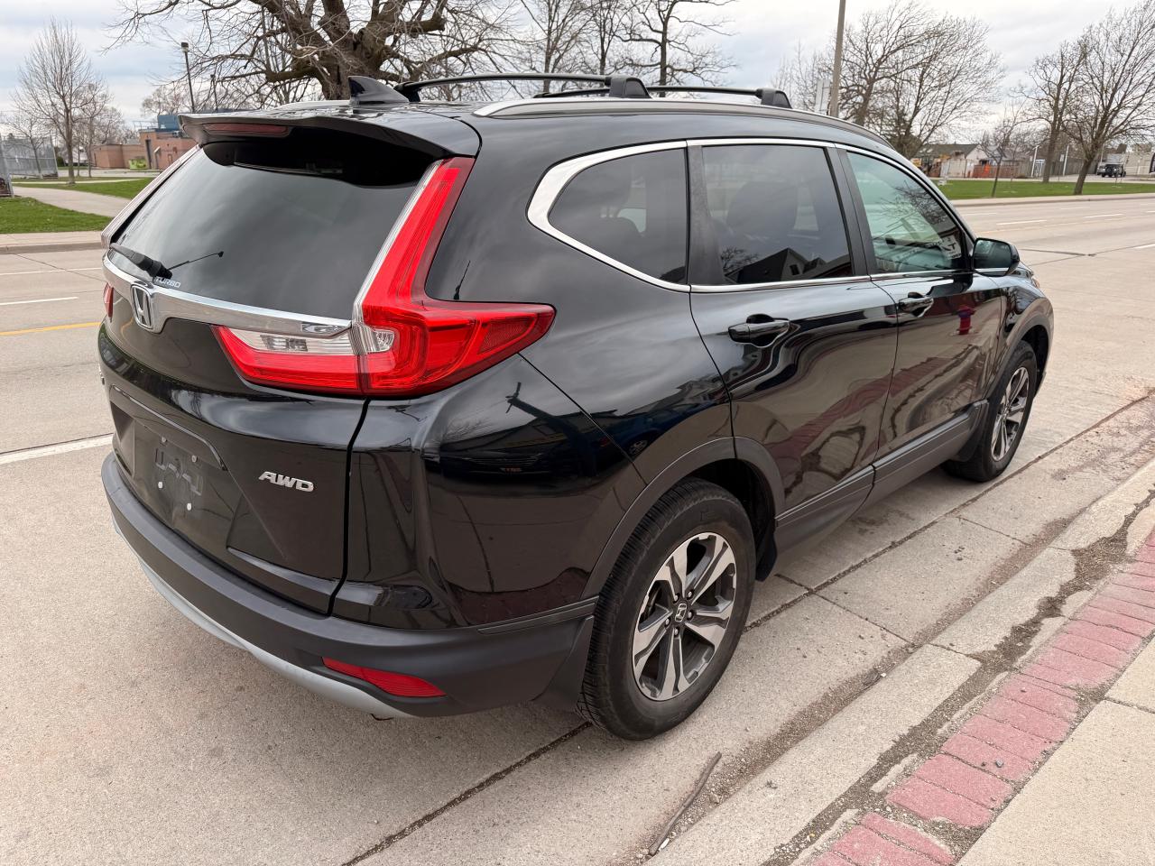 2017 Honda CR-V AWD 5dr LX - Photo #9