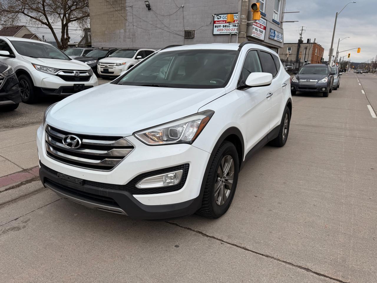 2014 Hyundai Santa Fe Sport FWD 4dr 2.4L - Photo #2