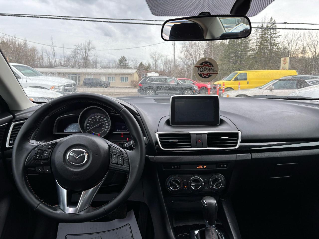 2015 Mazda MAZDA3 GS - Photo #17