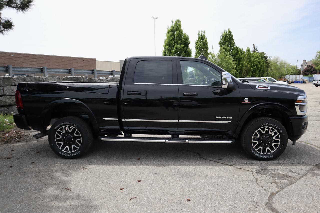 2025 RAM 2500 Limited 4x4 Crew Cab 6'4  Box Photo3