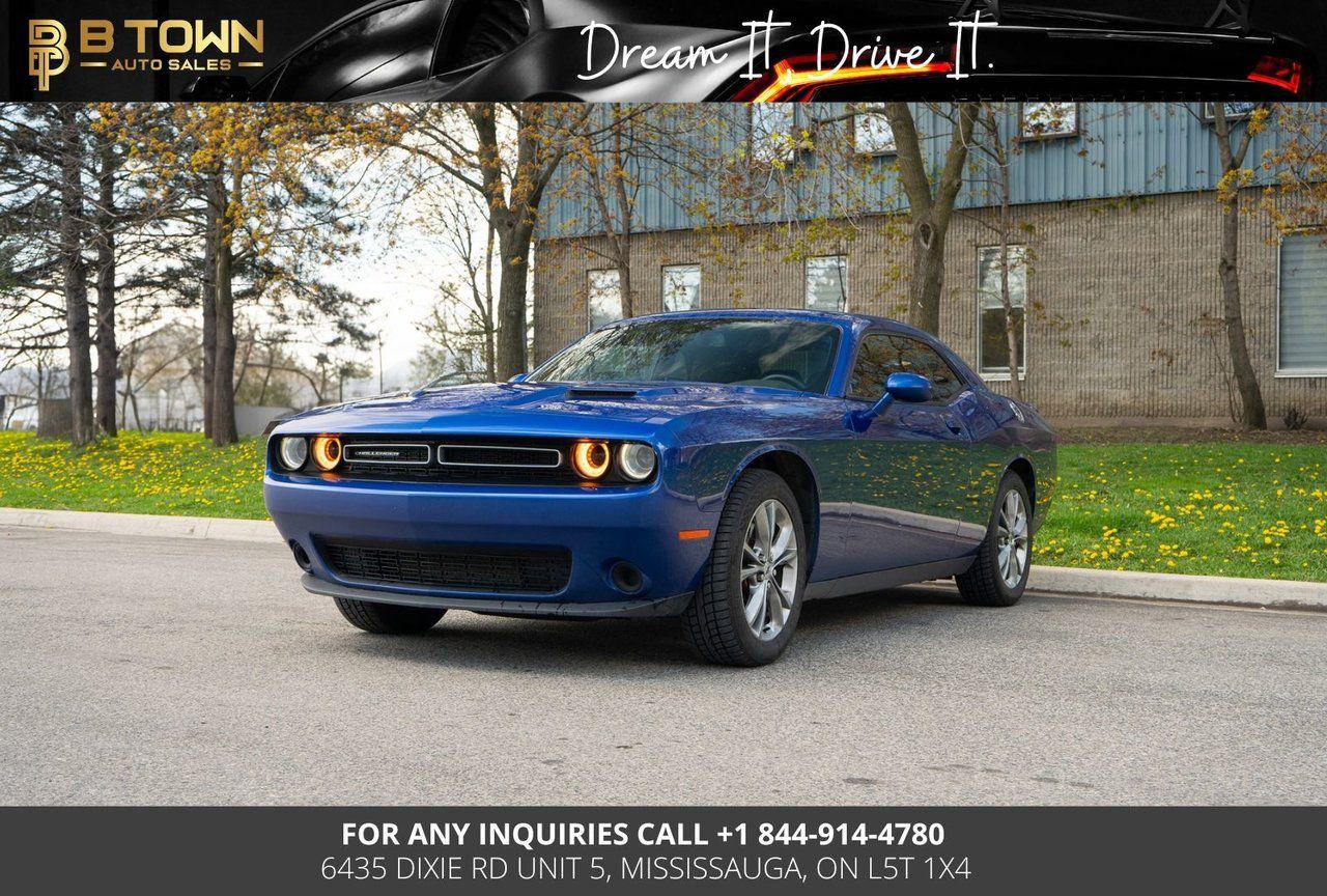 Used 2020 Dodge Challenger SXT AWD for sale in Mississauga, ON