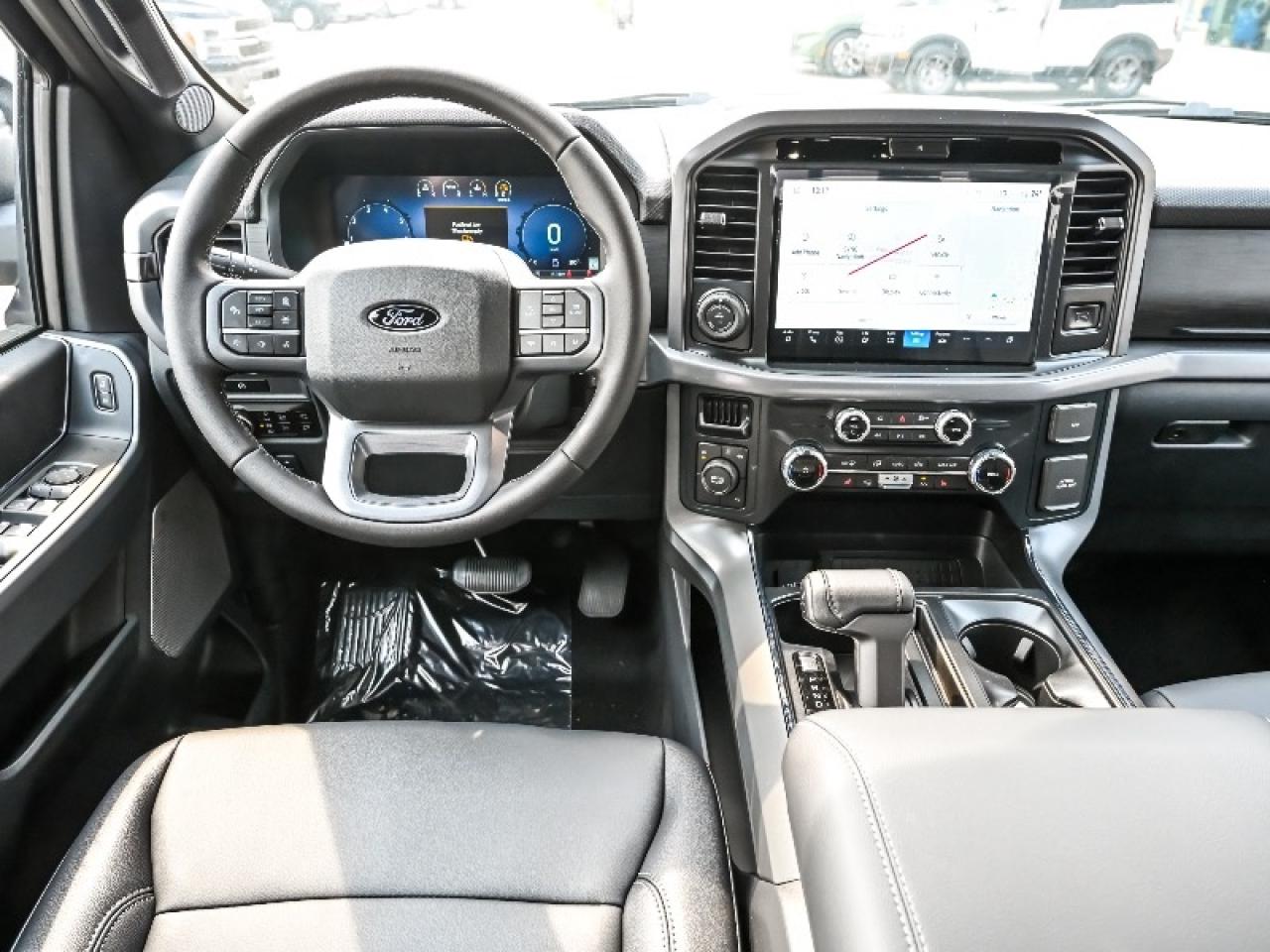 2025 Ford F-150 XLT Photo