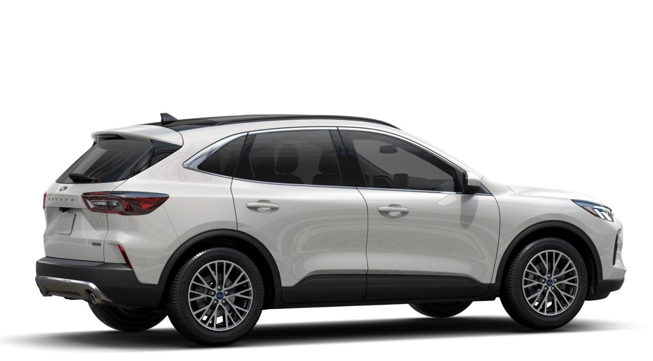 2025 Ford Escape PHEV Photo2