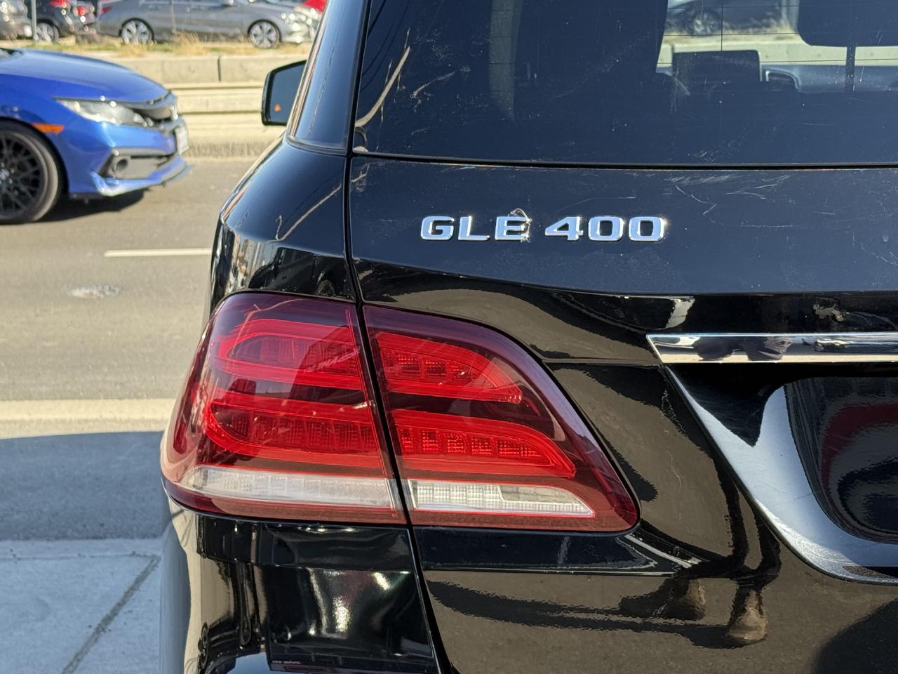 2018 Mercedes-Benz GLE-Class //AMG SPORT | HARMAN KARDON | PANO | LOADED - Photo #9