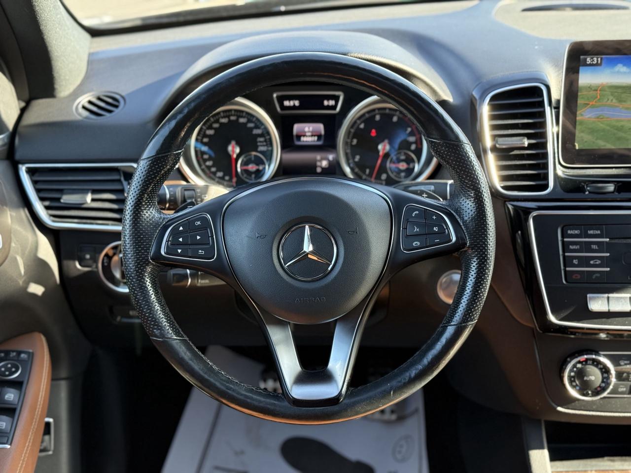 2018 Mercedes-Benz GLE-Class //AMG SPORT | HARMAN KARDON | PANO | LOADED - Photo #16