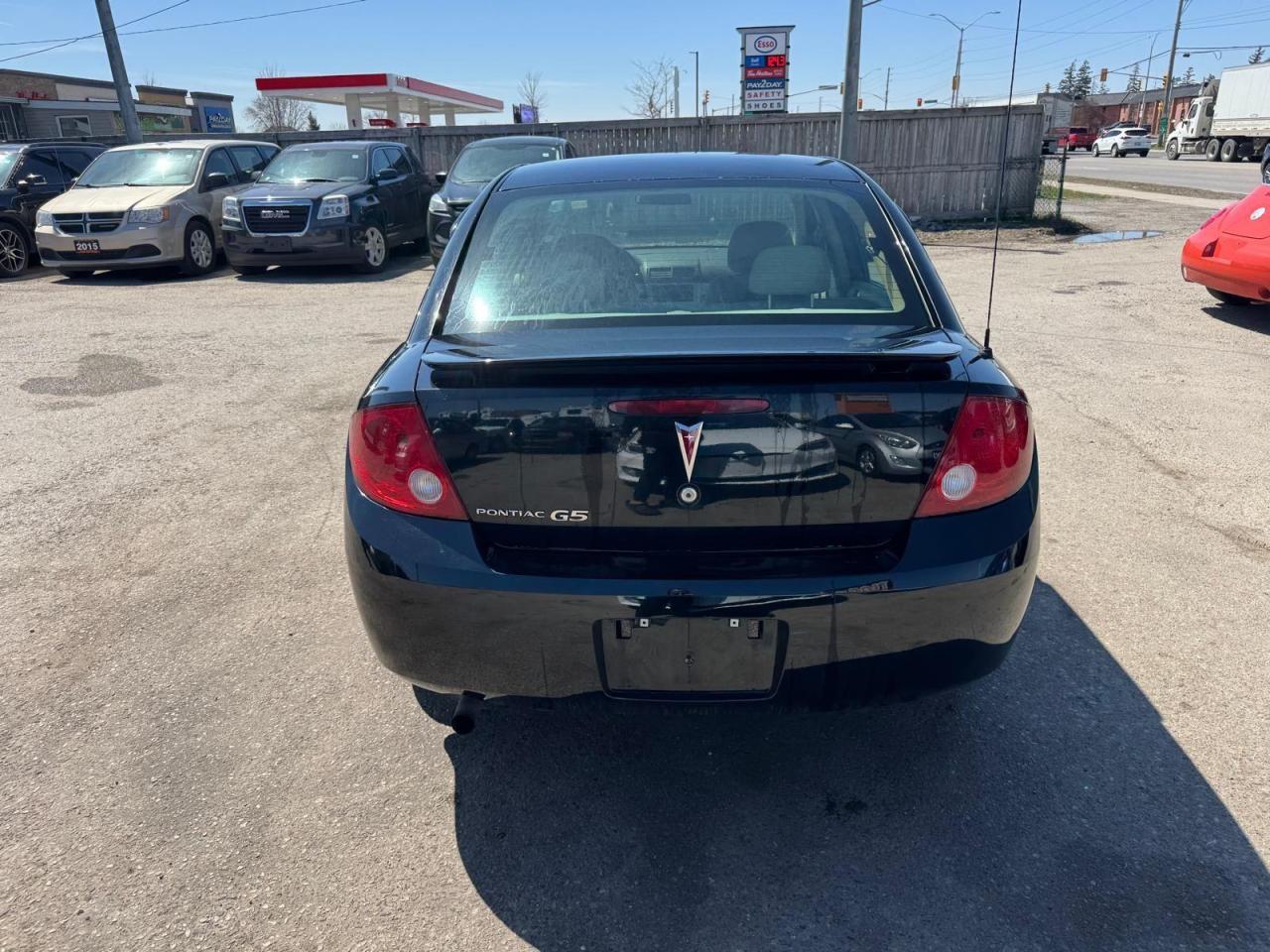 2007 Pontiac G5 SEDAN, AUTO, 4 CYL, RUNS AND DRIVES WELL, AS IS - Photo #4