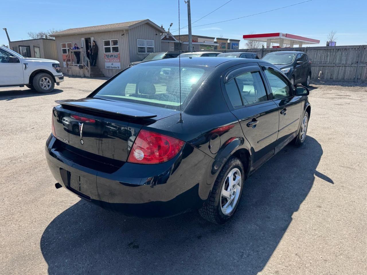 2007 Pontiac G5 SEDAN, AUTO, 4 CYL, RUNS AND DRIVES WELL, AS IS Photo4