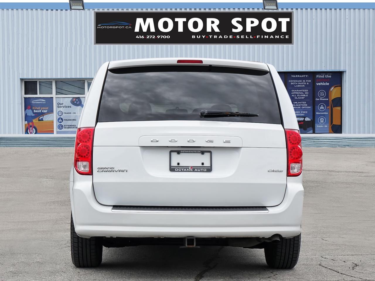 2017 Dodge Grand Caravan Crew - Photo #4