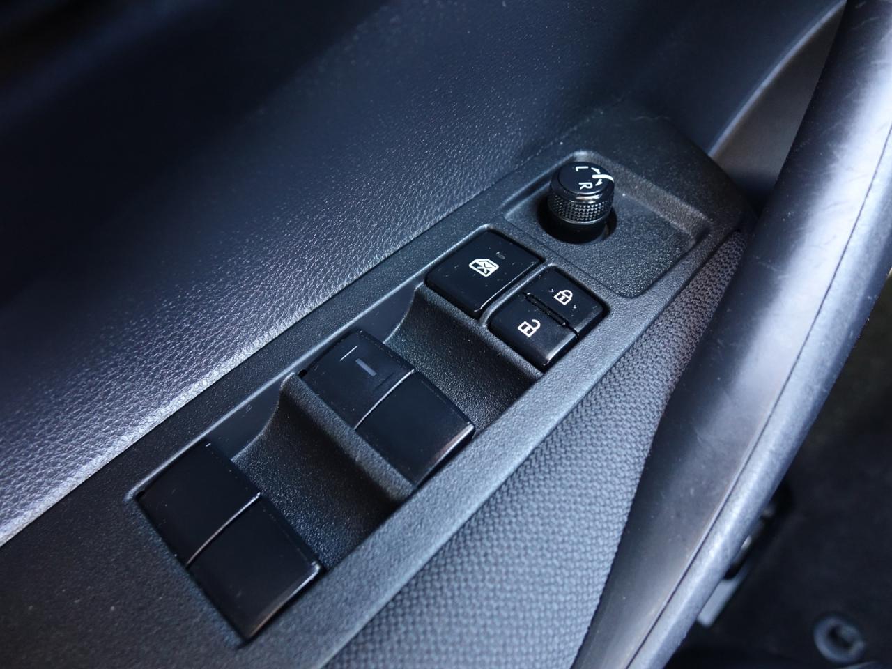 2022 Toyota Corolla LE - Photo #18