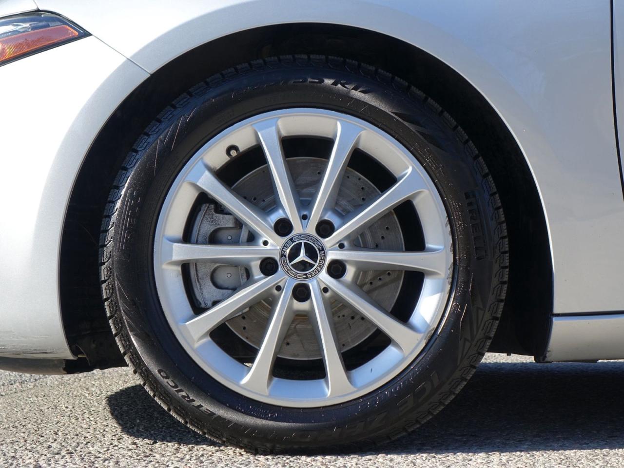 2019 Mercedes-Benz A-Class A 250 4MATIC - Photo #6