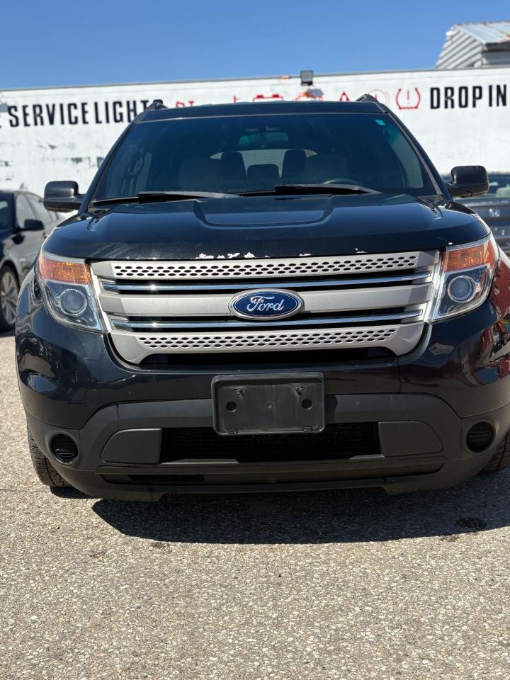 2013 Ford Explorer Base - Photo #2
