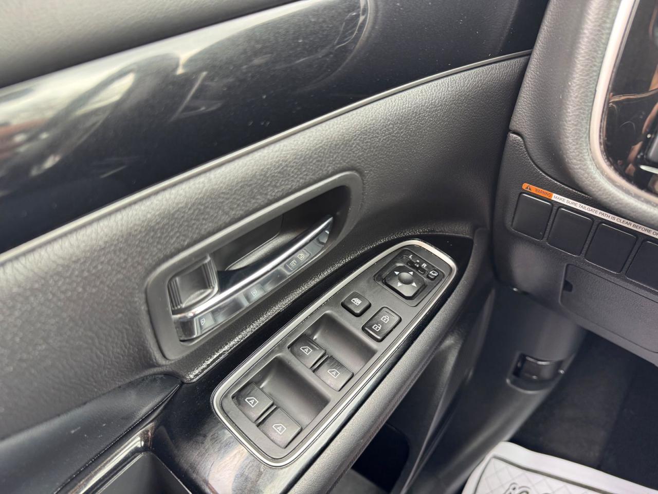2019 Mitsubishi Outlander Phev GT - Photo #15