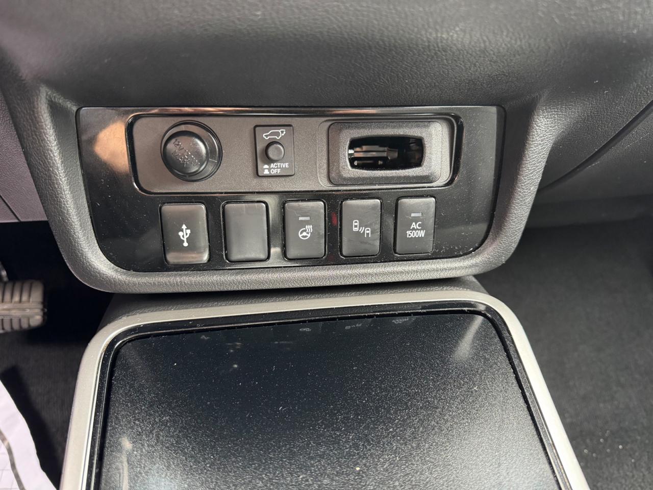 2019 Mitsubishi Outlander Phev SE - Photo #19