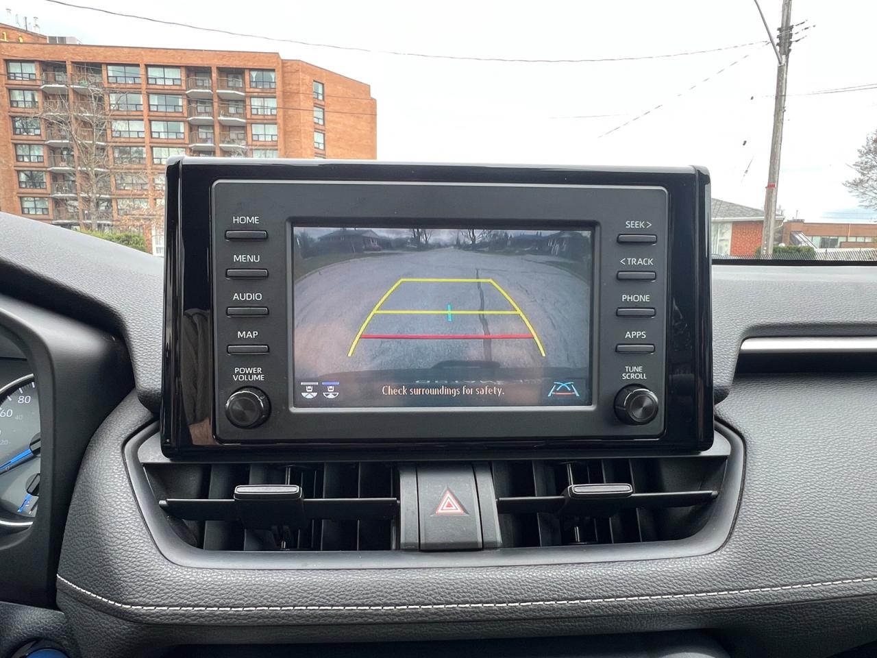 2019 Toyota RAV4 Hybrid XLE - Photo #13
