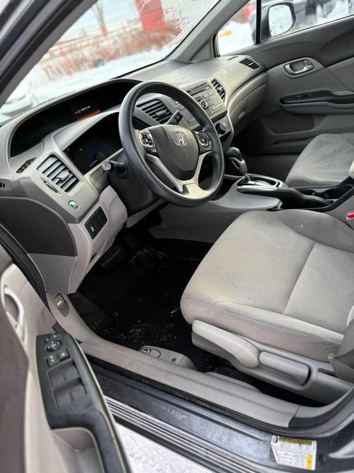 2012 Honda Civic LX Photo2