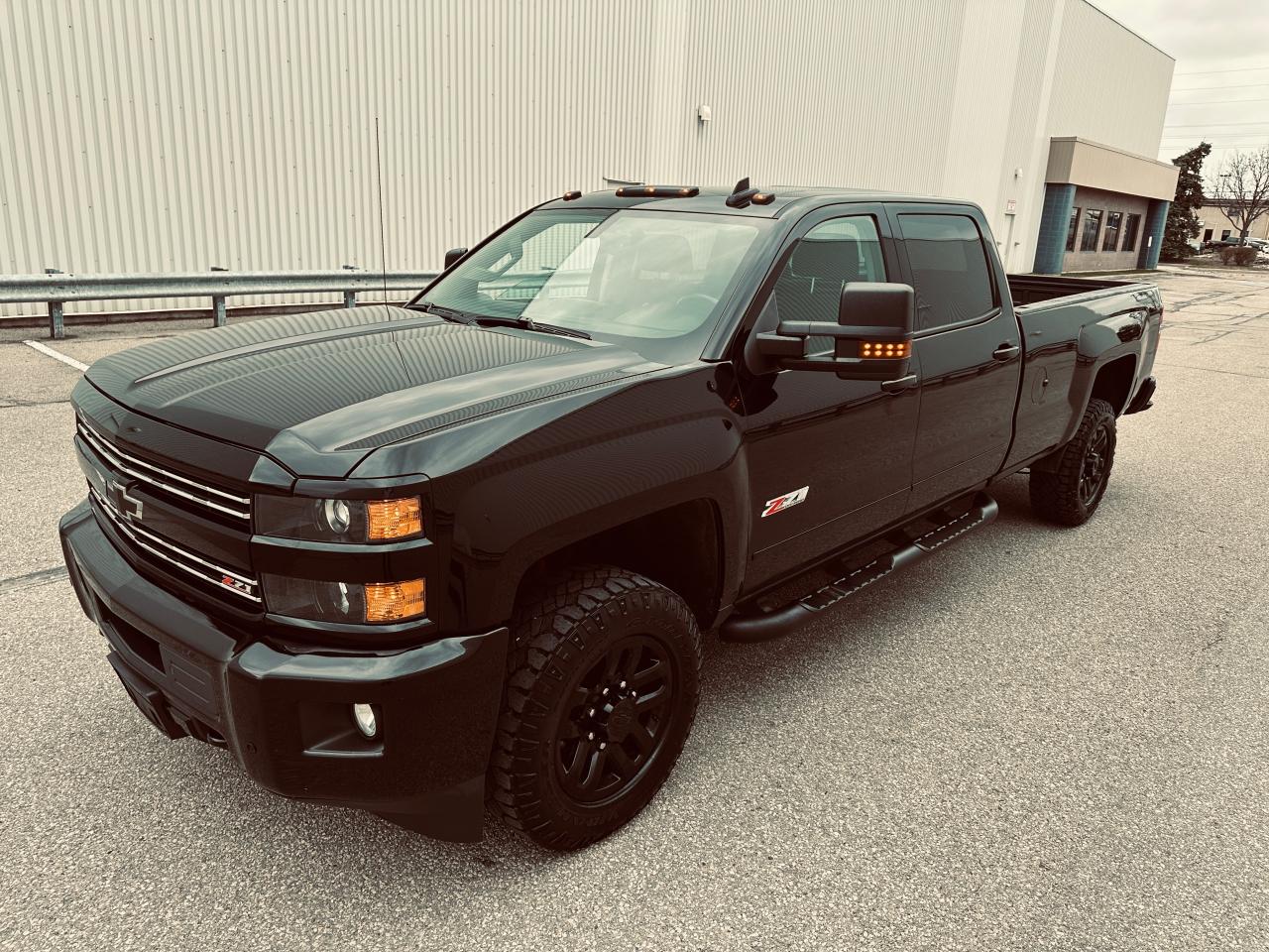 Used 2018 Chevrolet Silverado 2500 HEAVY DUTY LT Z 71 8F BOX for sale in Mississauga, ON