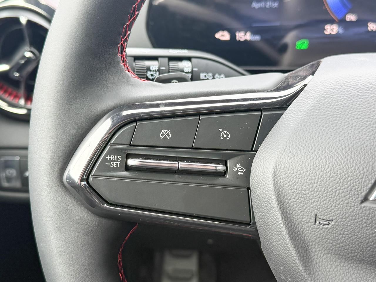 2025 Chevrolet Blazer EV RS FULLY ELECTRIC WITH REMOTE START/ENTRY, HEATED SEATS, HEATED STEERING WHEEL, POWER LIFTGATE, HD SURROUND VISION Photo