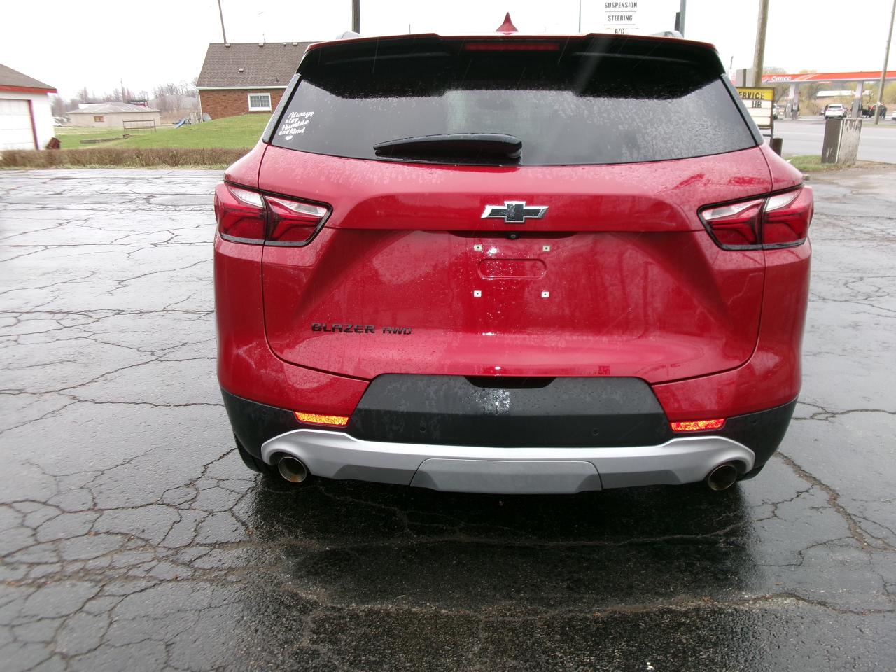 2020 Chevrolet Blazer 2LT   AWD   "ONE OWNER TRADE" - Photo #2