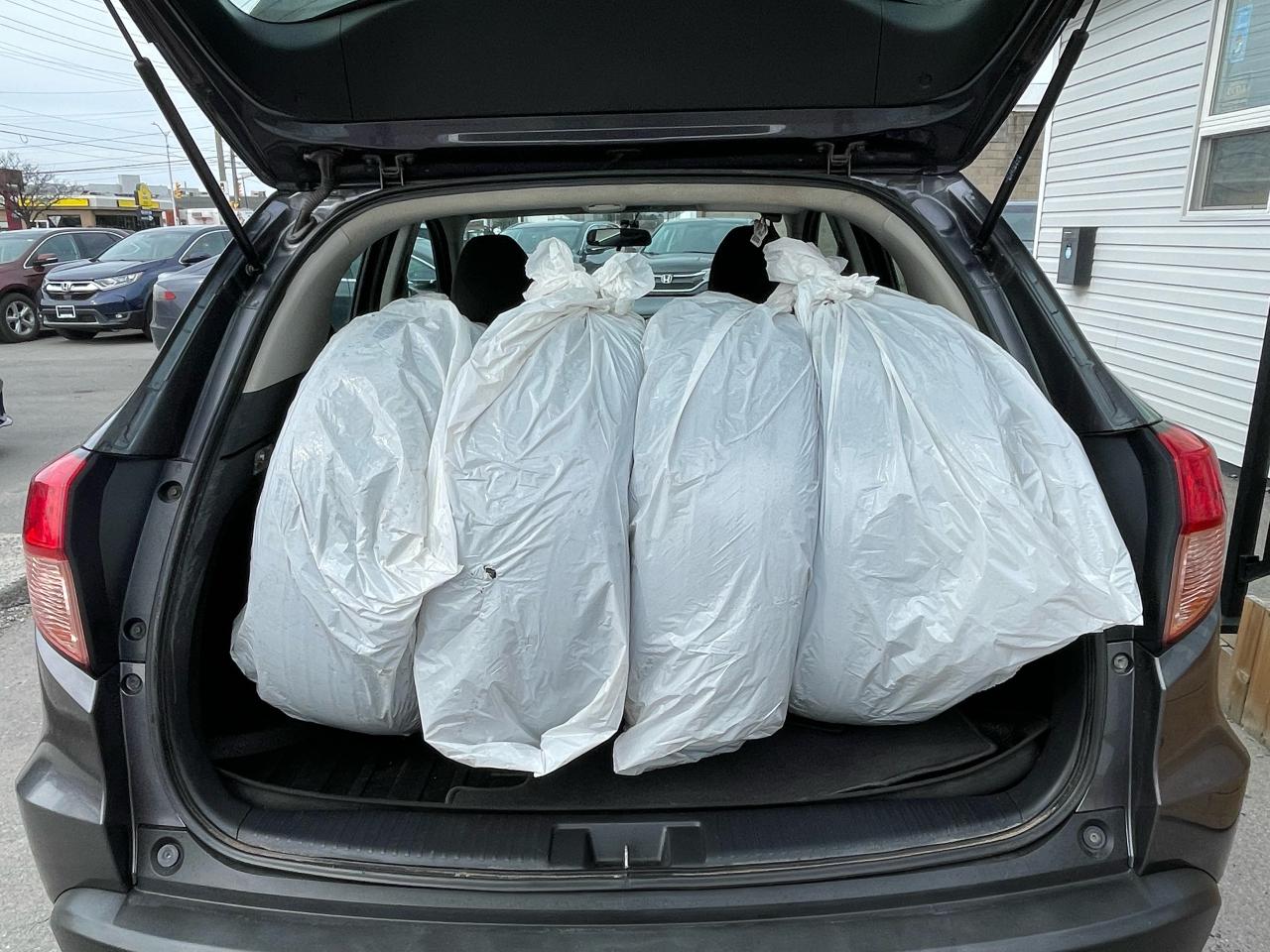 2016 Honda HR-V LX - Photo #6