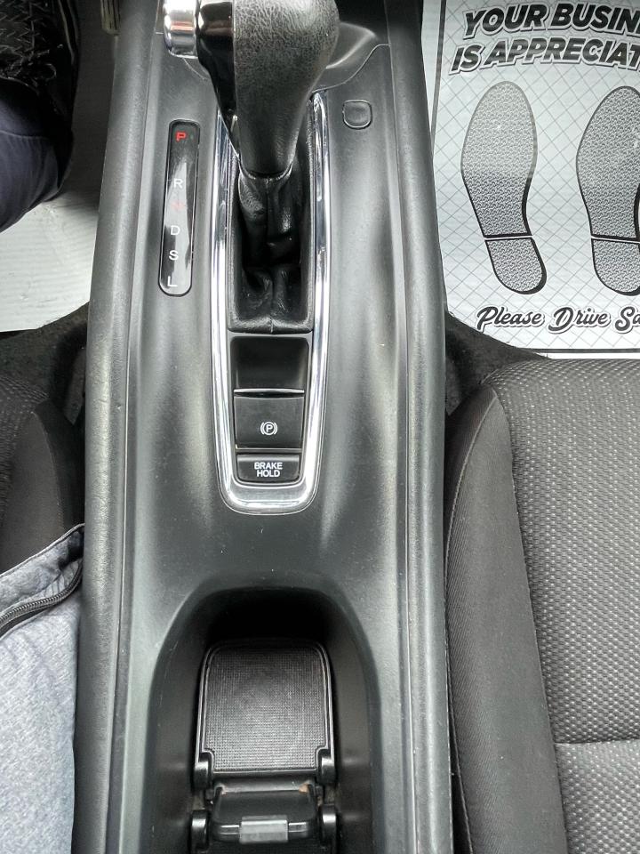 2016 Honda HR-V LX - Photo #12