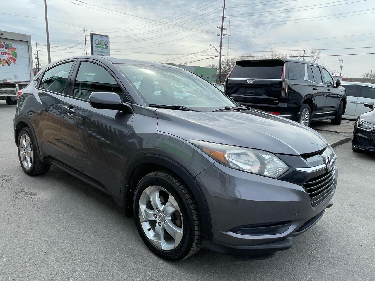 2016 Honda HR-V LX - Photo #3