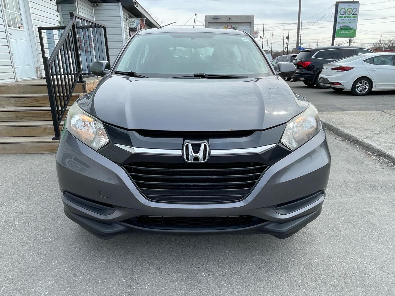 2016 Honda HR-V LX - Photo #2