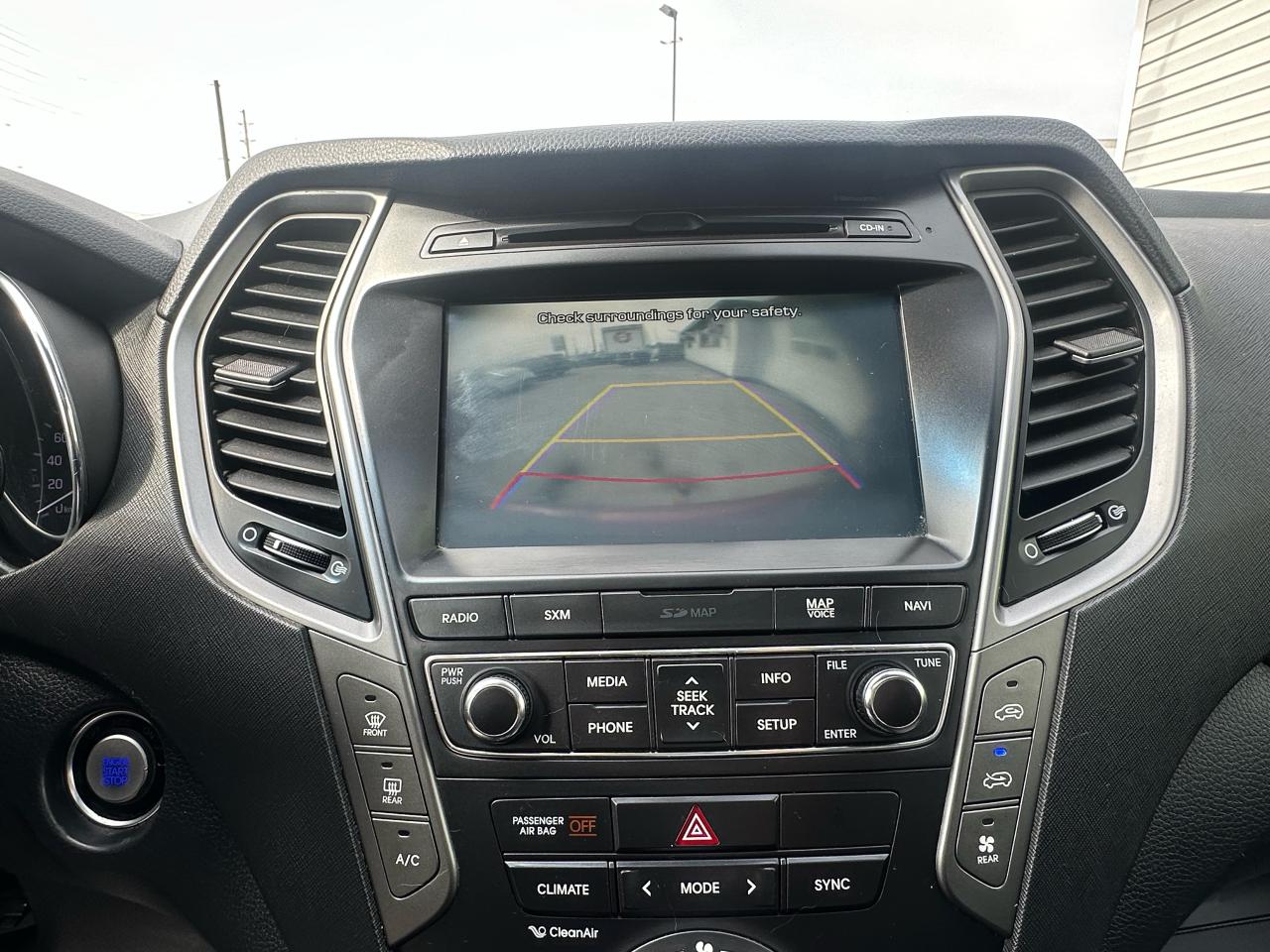 2017 Hyundai Santa Fe XL LIMITED - Photo #14
