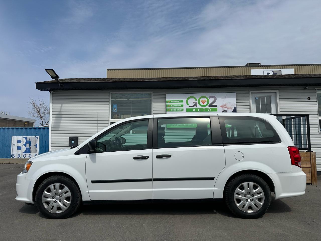 2015 Dodge Grand Caravan CANADA VALUE PACKAGE - Photo #2