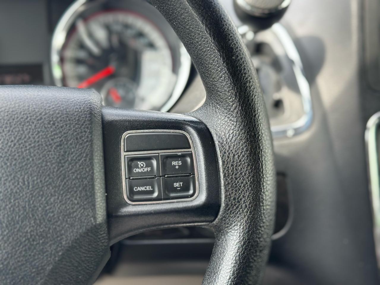 2015 Dodge Grand Caravan CANADA VALUE PACKAGE - Photo #11