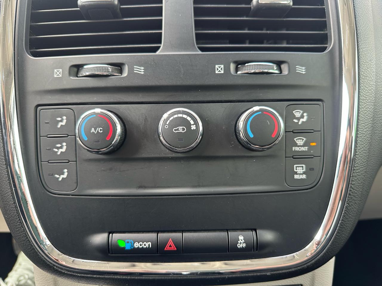 2015 Dodge Grand Caravan CANADA VALUE PACKAGE - Photo #15