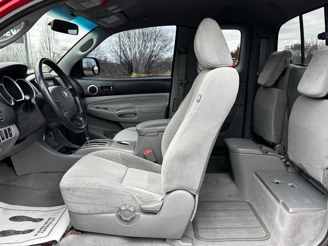 2010 Toyota Tacoma SR5 **IMMACULATE CONDITION** - Photo #26