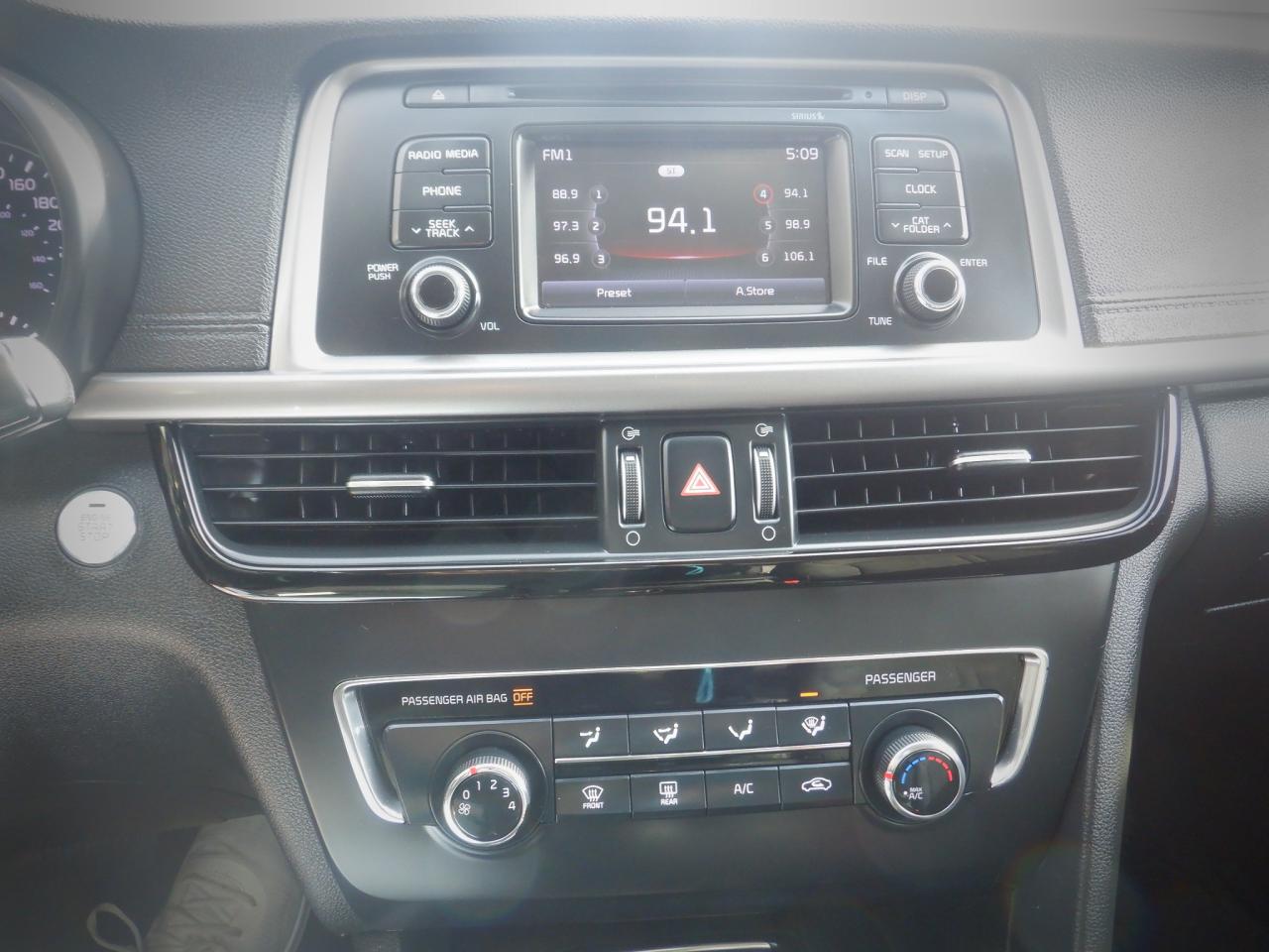 2017 Kia Optima LX+ - Photo #5