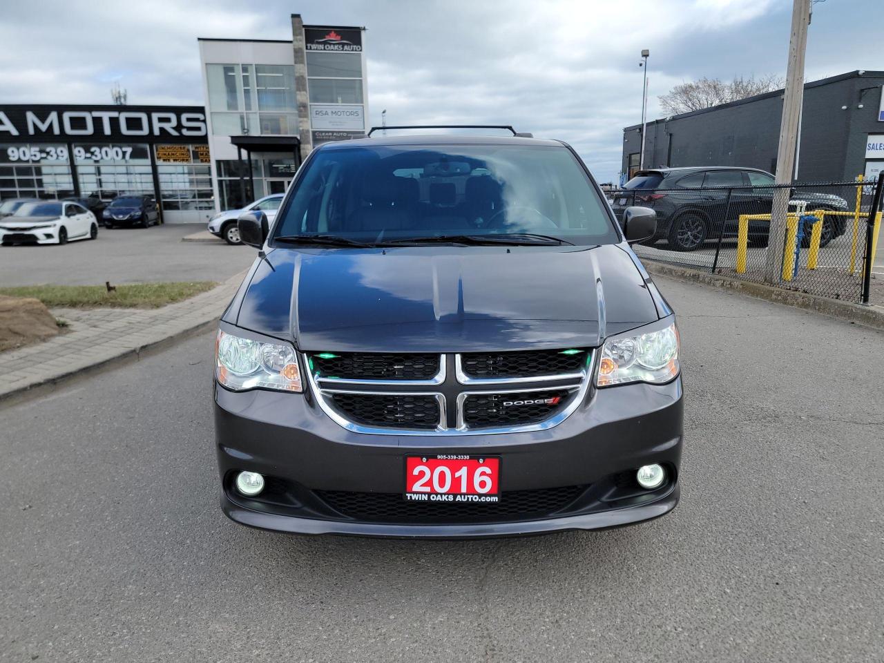 2016 Dodge Grand Caravan SXT Premium Plus - Photo #2