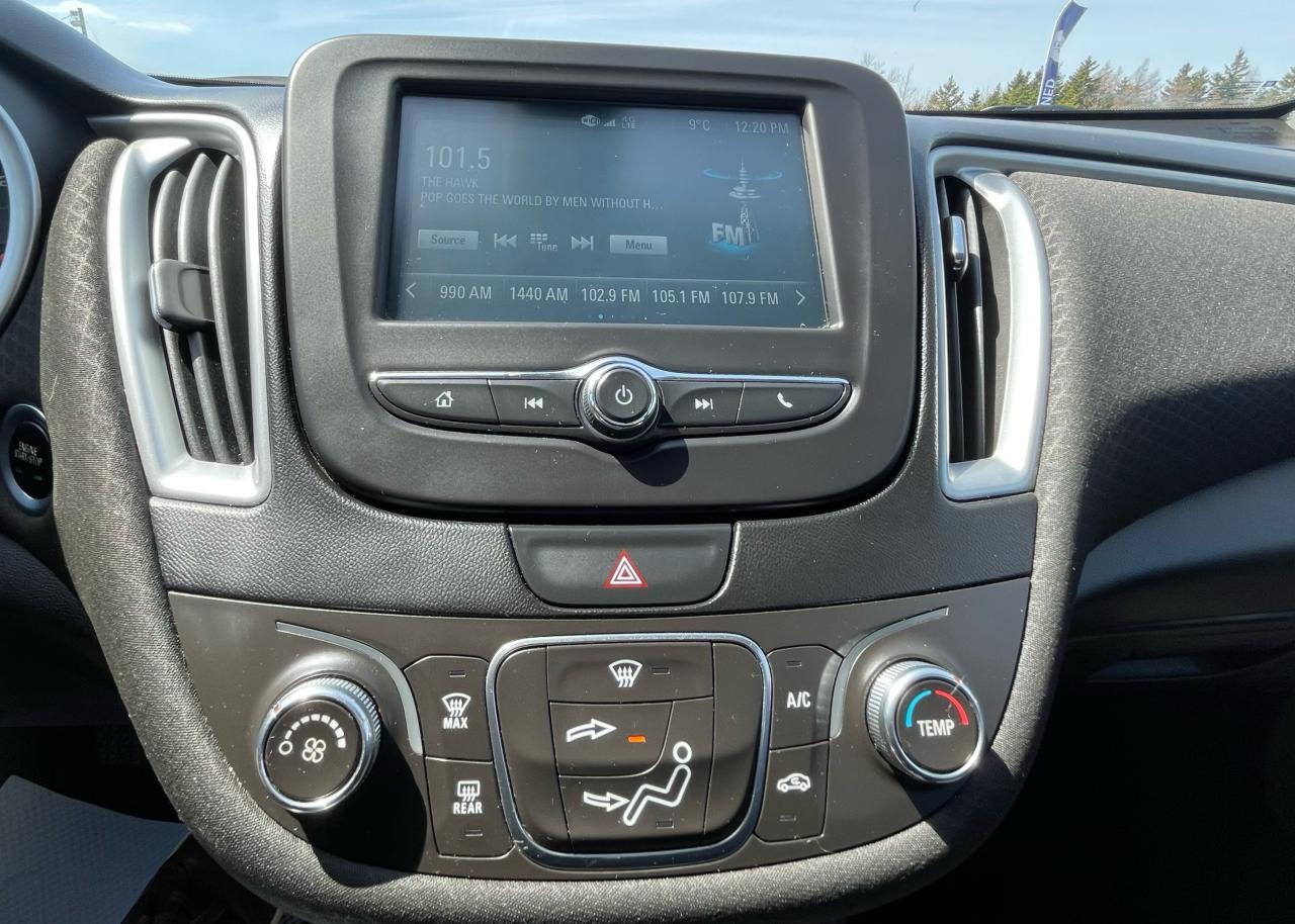 2018 Chevrolet Malibu LS SEDAN W/70,000KMS UNDER MARKET AVG Photo5