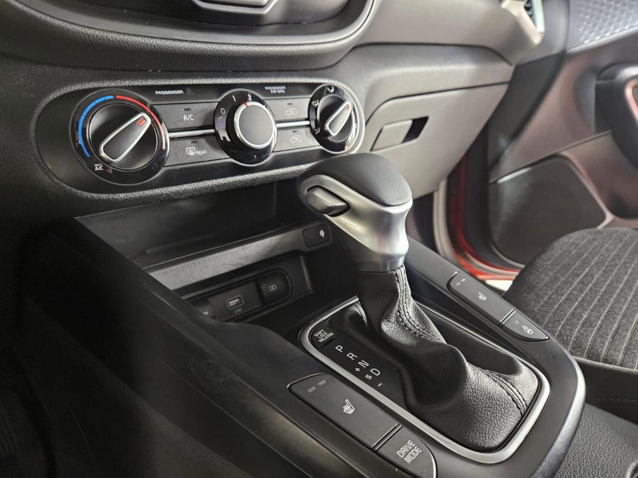 2021 Kia Soul  Photo3