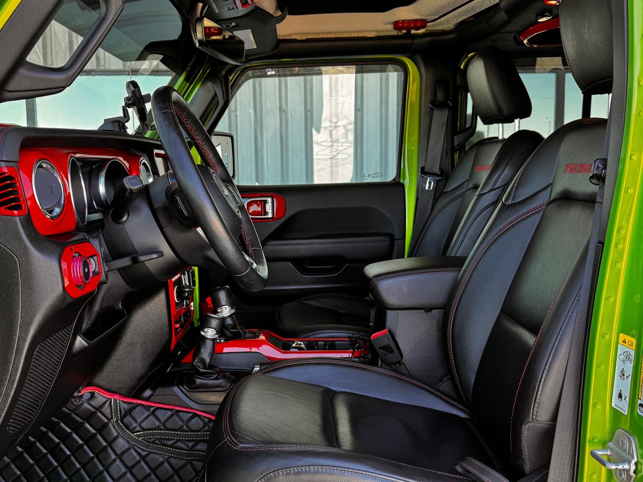 2019 Jeep Wrangler RUBICON 4X4 **SUPER LOW KM'S**LIFTED** - Photo #38