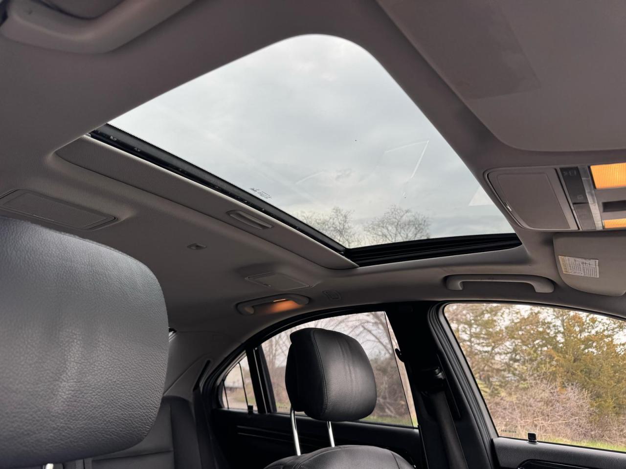 2011 Mercedes-Benz S-Class S 450 4MATIC | CLEAN CARFAX Photo37