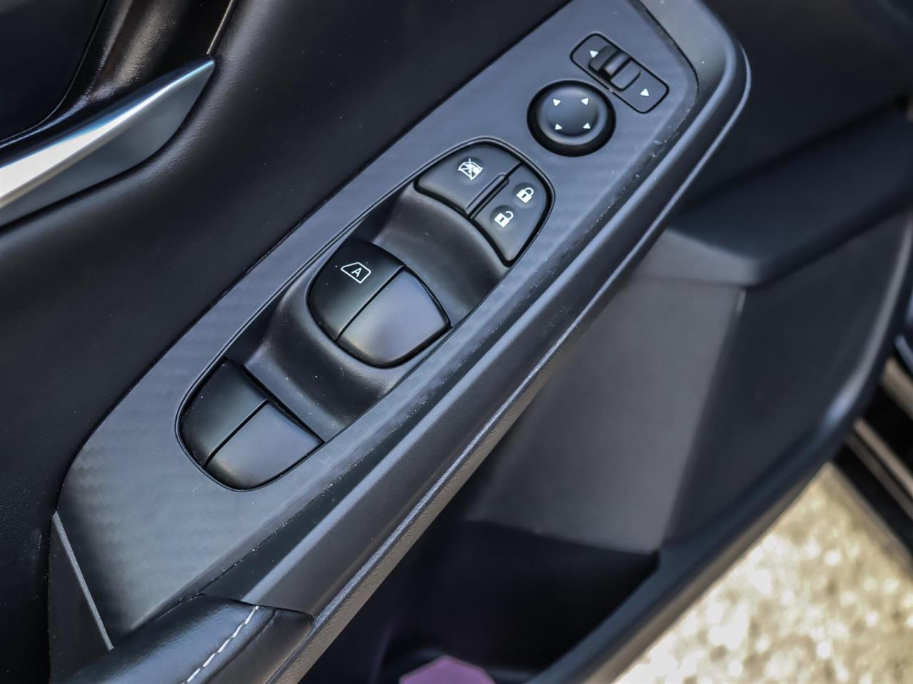 2024 Nissan Sentra SV Photo