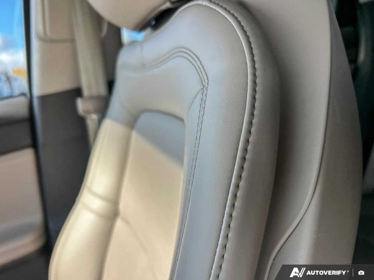 2024 Lincoln Corsair Grand Touring 301A|$7K IN OPTIONS|NO ACCIDENT |PLUG-IN|20 WHLS Photo