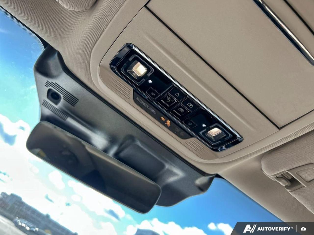 2024 Lincoln Corsair Grand Touring 301A|$7K IN OPTIONS|NO ACCIDENT |PLUG-IN|20 WHLS Photo