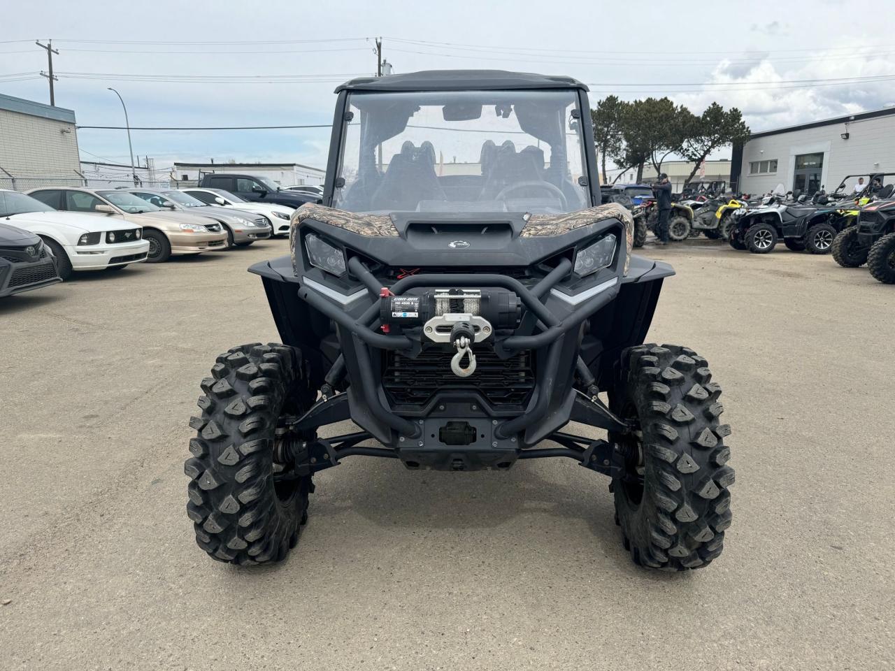 2022 Can-Am Commander XMR 1000 - Photo #2