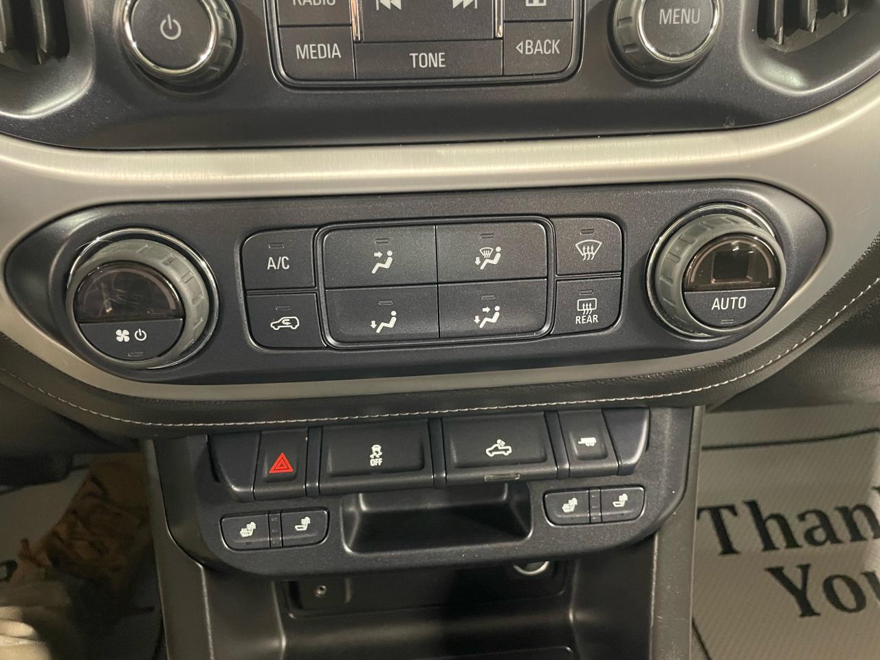 2017 GMC Canyon 4WD SLE Photo17