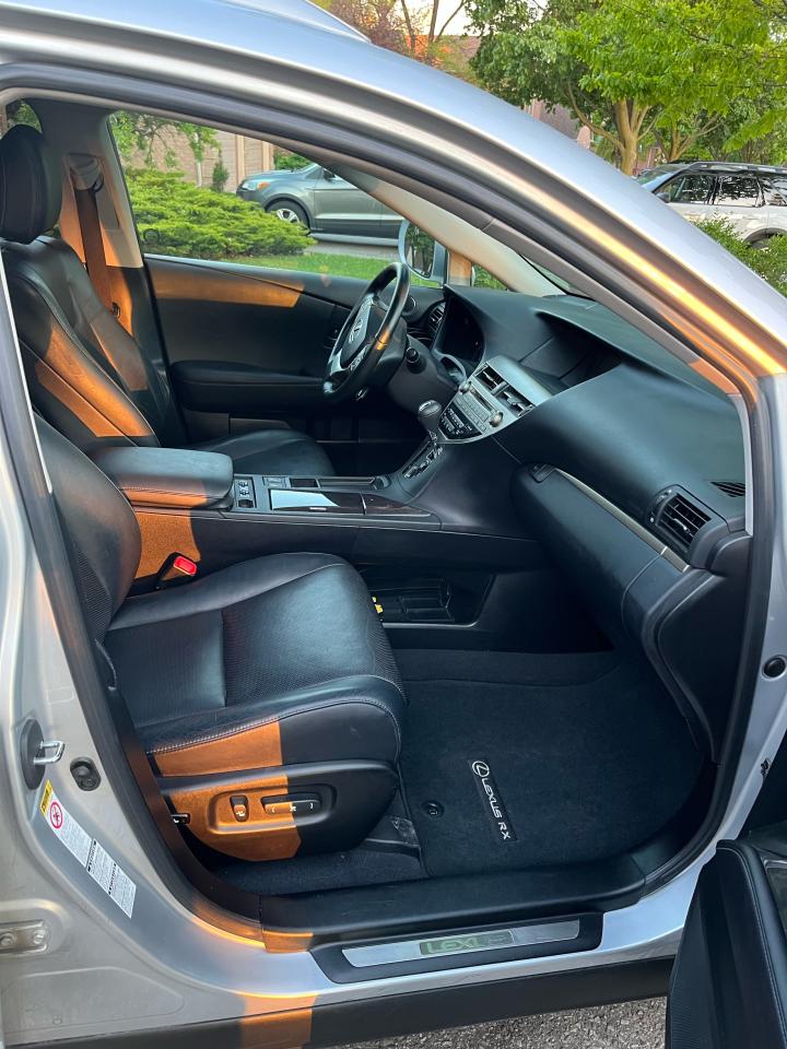 2013 Lexus RX 350 PREMIUM PACKAGE 2***1 LOCAL SENIOR DOCTOR OWNER!! - Photo #14