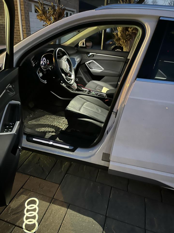 2021 Audi Q3 Progressiv 45 TFSI quattro S-LINE-1 LOCAL FEMALE OWNER!! - Photo #15
