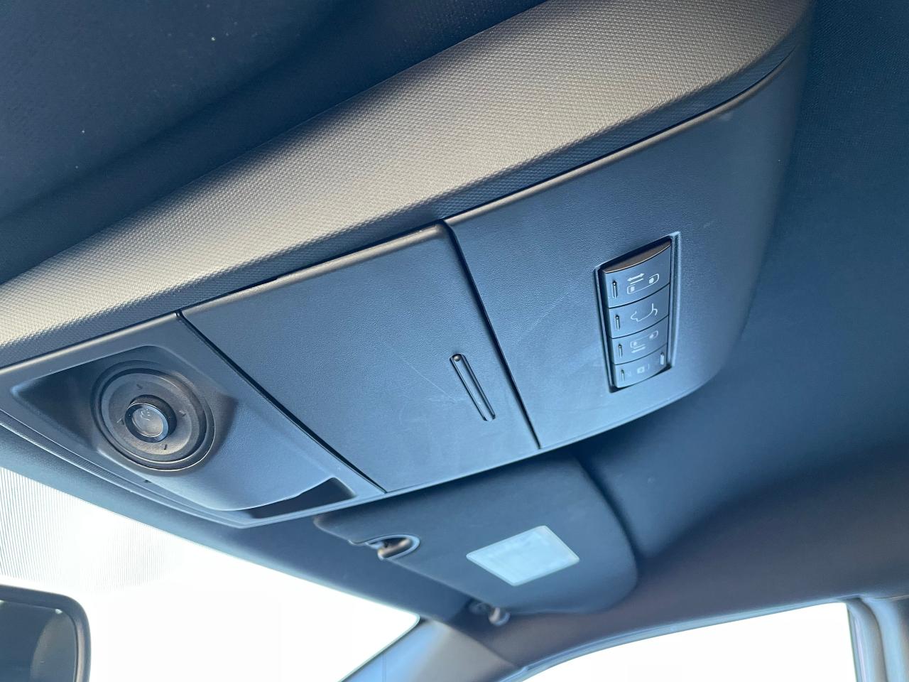 2020 Dodge Caravan GRAND CARAVAN SXT Photo